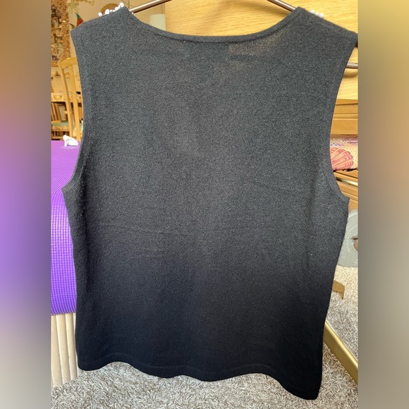 Bloomingdale’s Cashmere Sleeveless Top With Pearls and Rhinestones - Picture 4 of 7